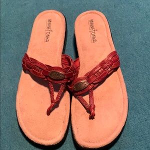 NWOB MineTonks leather sandals size 10